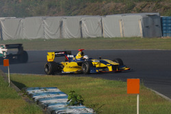 スピンしストップしたナレイン・カーティケヤン(SUNOCO Team LeMans)