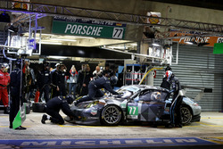 #77 Dempsey Proton Competition, Porsche 911 RSR: Richard Lietz, Michael Christensen, Philipp Eng