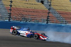 Crash von Takuma Sato, A.J. Foyt Enterprises Honda