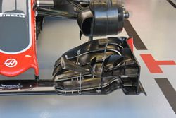 Haas F1 Team VF-16, detail voorvleugel