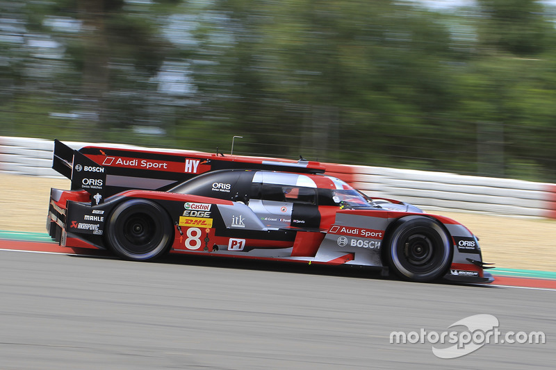 #8 Audi Sport Team Joest Audi R18 e-tron quattro: Lucas di Grassi, Loic Duval, Oliver Jarvis