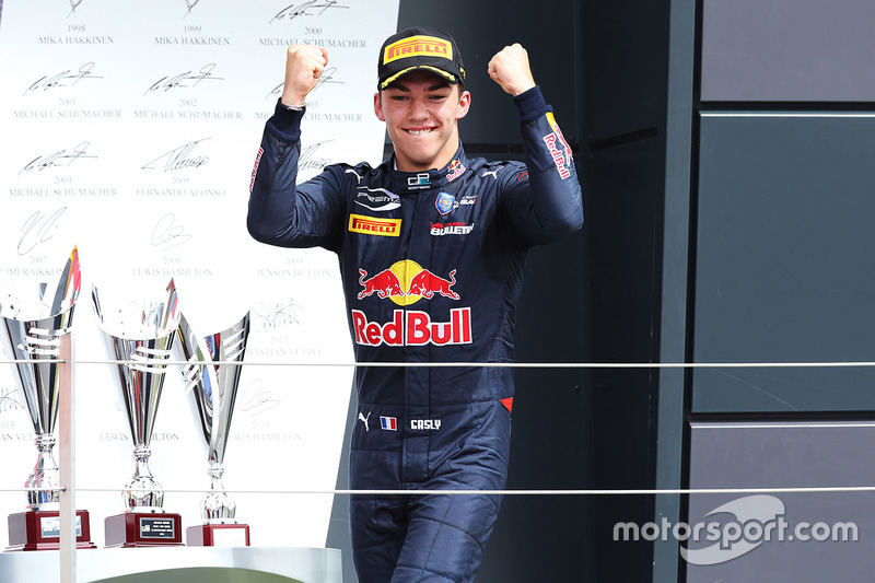 Podium: le vainqueur Pierre Gasly, Prema Racing