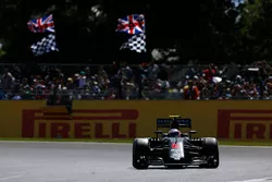 Jenson Button, McLaren MP4-31