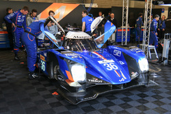 #36 Signatech Alpine A460: Gustavo Menezes, Nicolas Lapierre, Stéphane Richelmi