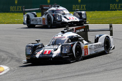 #1 Porsche Team Porsche 919 Hybrid: Timo Bernhard, Mark Webber, Brendon Hartley
