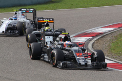 Jenson Button, McLaren MP4-31