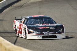 Raphael Lessard, David Gilliland Racing