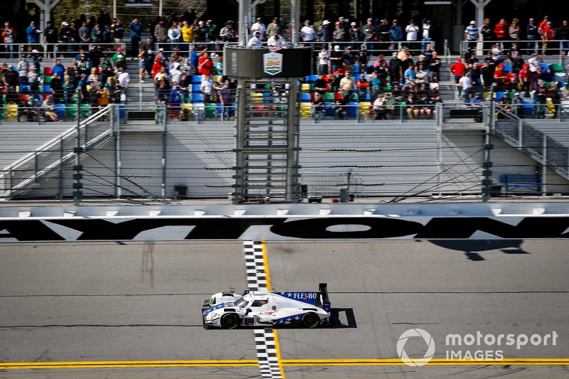 #81 DragonSpeed USA ORECA 07 Gibson: Ben Hanley, Henrik Hedman, Colin Braun, Harrison Newey takes the checkered flag