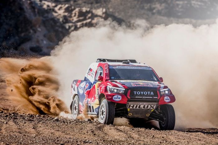 #300 Toyota Gazoo Racing: Nasser Al-Attiyah, Matthieu Baumel