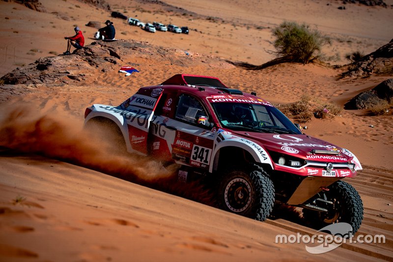 #341 Ssangyong Motorsport Koorando DKR: Oscar Fuertes Aldanondo, Diego Vallejo