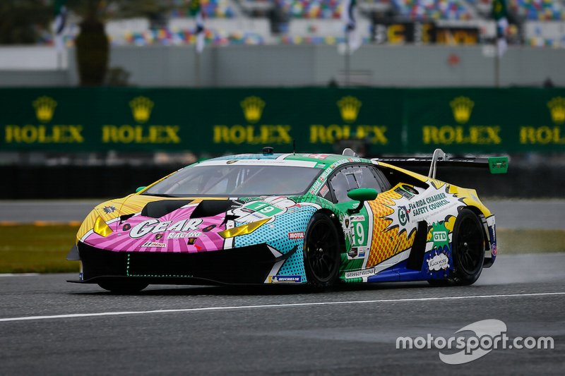 #19 GEAR Racing powered by GRT Grasser Lamborghini Huracan GT3: Christina Nielsen, Katherine Legge, Tatiana Calderon, Rahel Frey