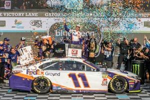Race Winner Denny Hamlin, Joe Gibbs Racing, Toyota Camry FedEx Ground