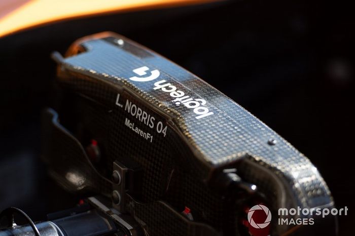 Detalle del volante de Lando Norris, McLaren