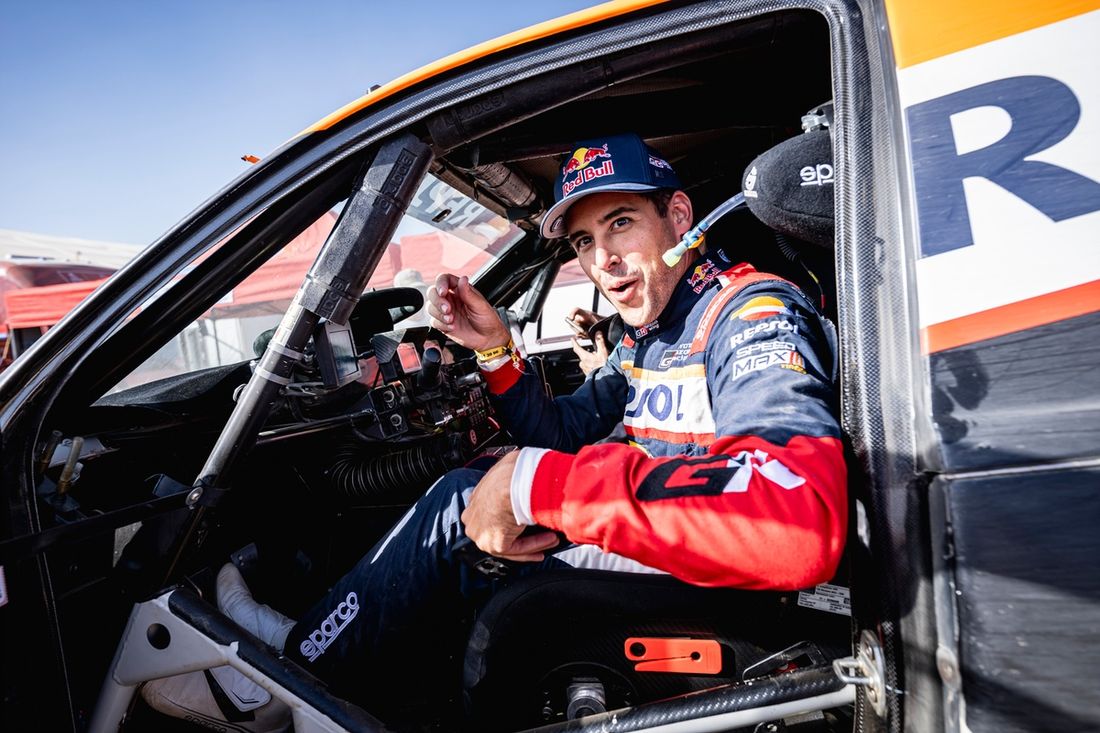 #203 Toyota Gazoo Racing Toyota: Lucas Moraes, Armand Monleon