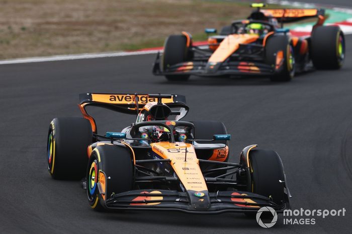 Lando Norris, McLaren, Oscar Piastri, McLaren