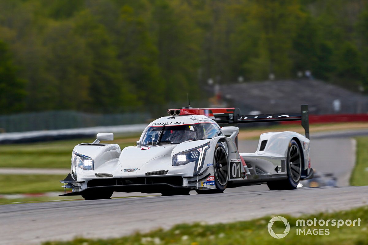 #01: Cadillac Chip Ganassi Racing Cadillac DPi , DPi: Renger van der Zande, Kevin Magnussen