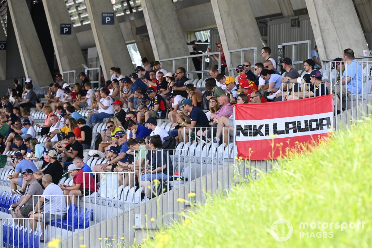 Fans