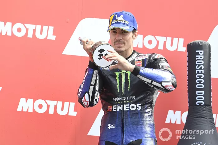 Podio: segundo lugar Maverick Viñales, Yamaha Factory Racing
