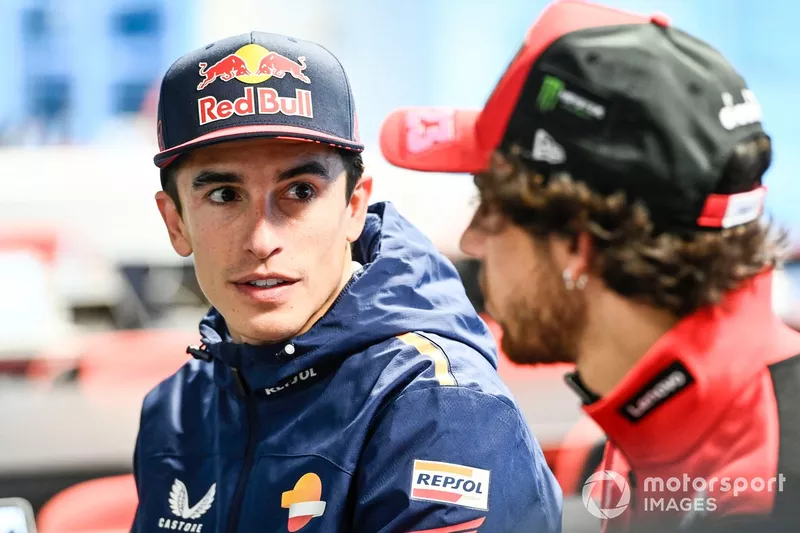 Marc Marquez, Repsol Honda Team, Enea Bastianini, Ducati Team