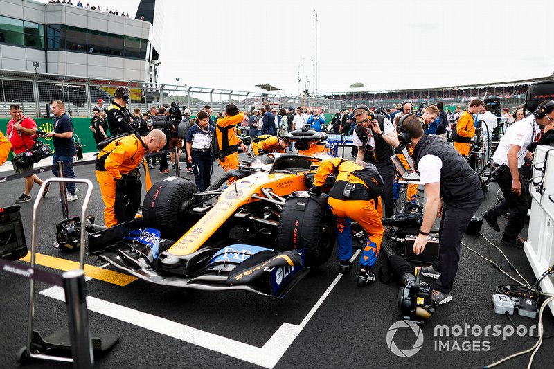 Carlos Sainz Jr., McLaren MCL34