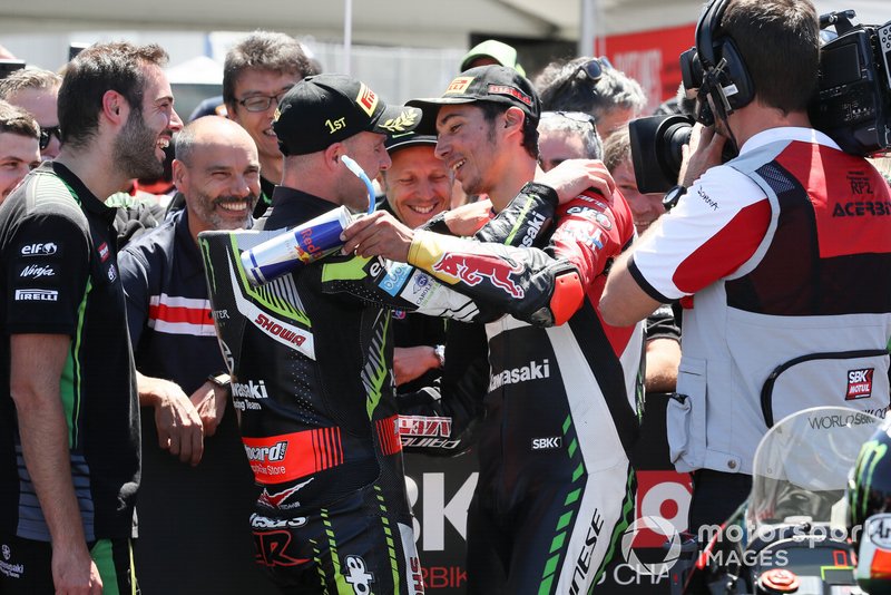 Jonathan Rea, Kawasaki Racing Team, Toprak Razgatlioglu, Turkish Puccetti Racing