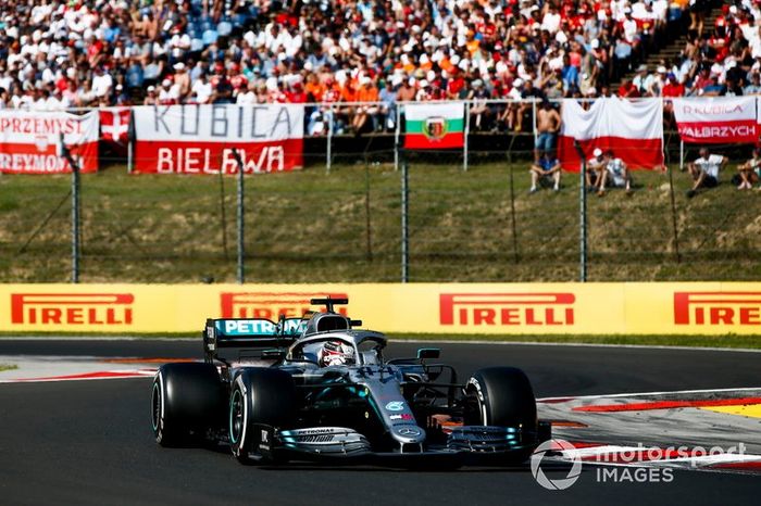 Hamilton no confía en la estrategia a dos paradas