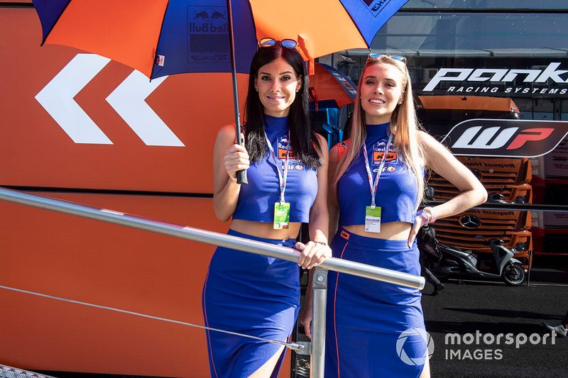 Chicas de la parrilla