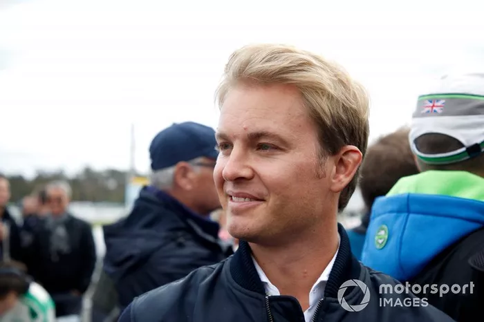 #7 Nico Rosberg