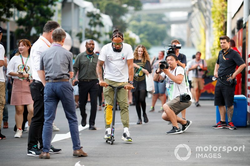 Льюис Хэмилтон, Mercedes AMG F1