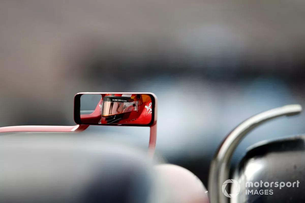 carlos-sainz-jr-ferrari-as-ref-1.webp