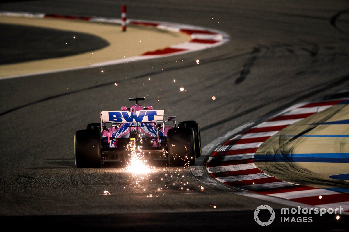 Scintille generate dall'auto di Sergio Perez, Racing Point RP20