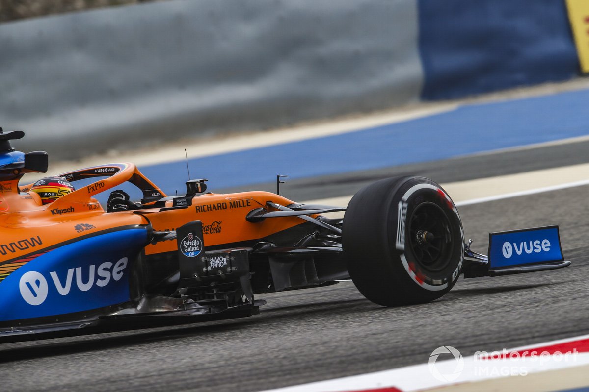 Carlos Sainz Jr., McLaren MCL35