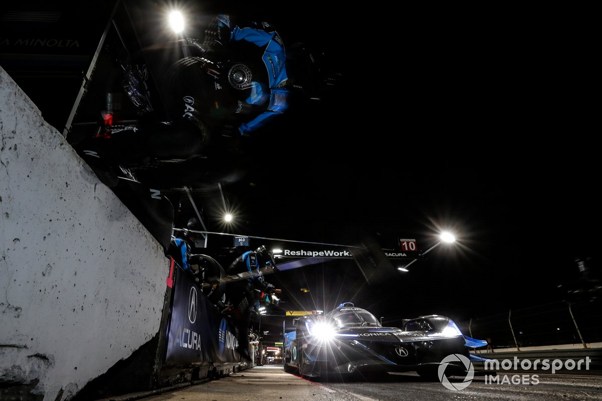 #10 Wayne Taylor Racing Acura ARX-05 Acura DPi: Ricky Taylor, Filipe Albuquerque, Alexander Rossi