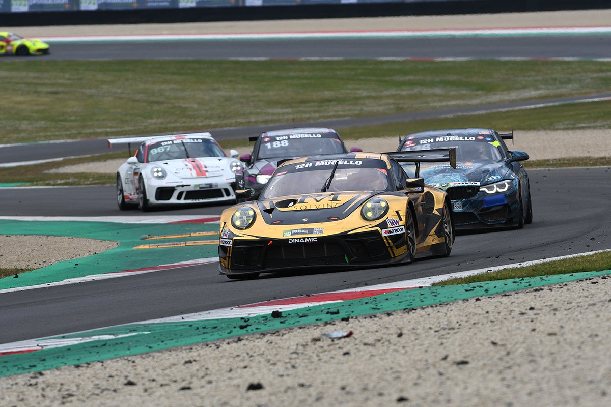 	
#7 Dinamic Motorsport: Roberto Pampanini, Mauro Calamia, Ivan Jacoma, Porsche 911 GT3 R  