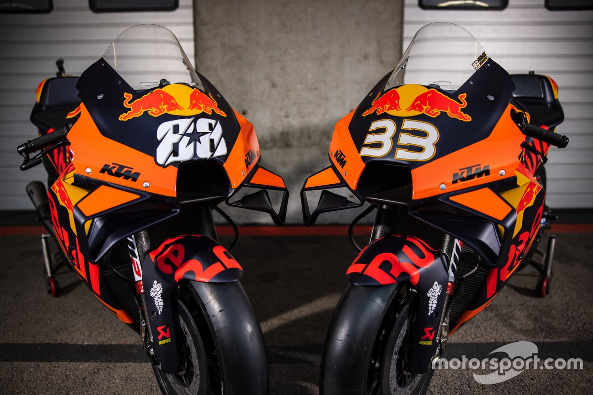 La moto di Miguel Oliveira, Red Bull KTM Factory Racing e Brad Binder, Red Bull KTM Factory Racing