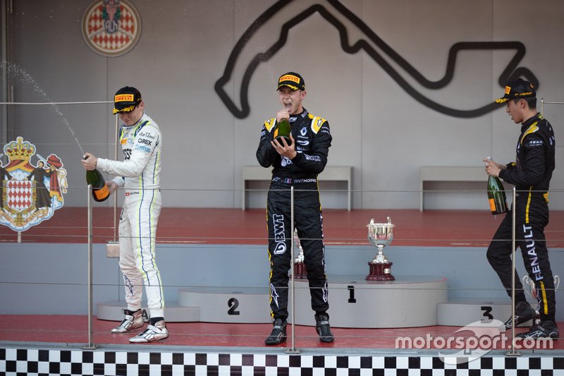 Guanyu Zhou, UNI Virtuosi Racing, Anthoine Hubert, Arden, Louis Deletraz, Carlin