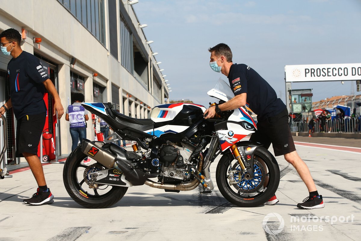 Moto de Eugene Laverty, BMW Motorrad WorldSBK Team