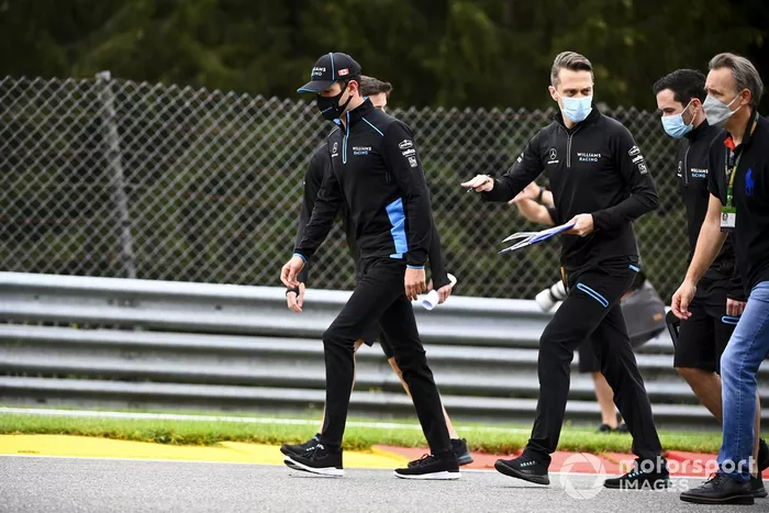 Nicholas Latifi, Williams Racing, recorre la pista de Spa