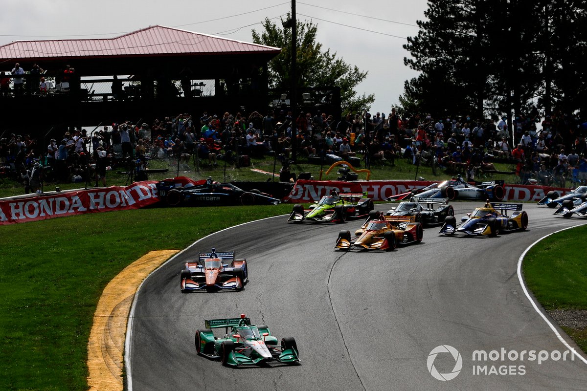 Colton Herta, Andretti Harding Steinbrenner Autosport Honda líder al inicio, Felix Rosenqvist, Chip Ganassi Racing Honda, Alex Palou, Dale Coyne Racing with Team Goh Honda, Marco Andretti, Andretti Herta with Marco & Curb-Agajanian Honda chocan