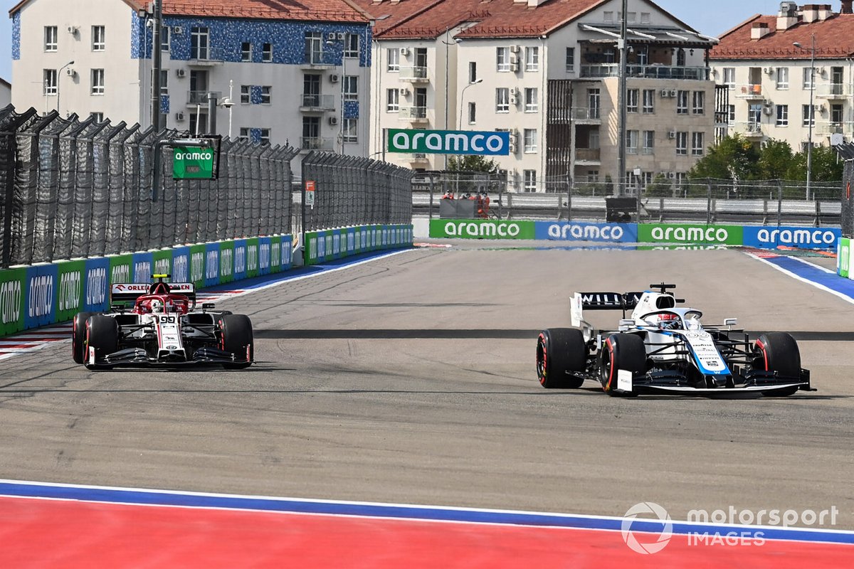 George Russell, Williams FW43, Antonio Giovinazzi, Alfa Romeo Racing C39