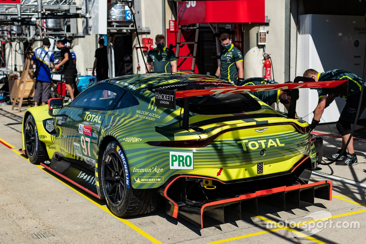 #97 Aston Martin Racing - Aston Martin Vantage AMR: Alex Lynn, Maxime Martin, Harry Tincknell