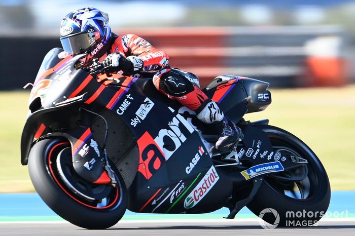 Maverick Viñales, Aprilia Racing Team