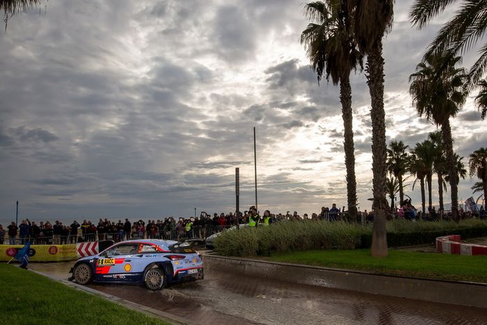 Thierry Neuville, Nicolas Gilsoul, Hyundai Motorsport Hyundai i20 Coupe WRC