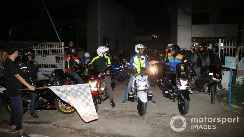 Suzuki Special Day - Saturday Night Riding