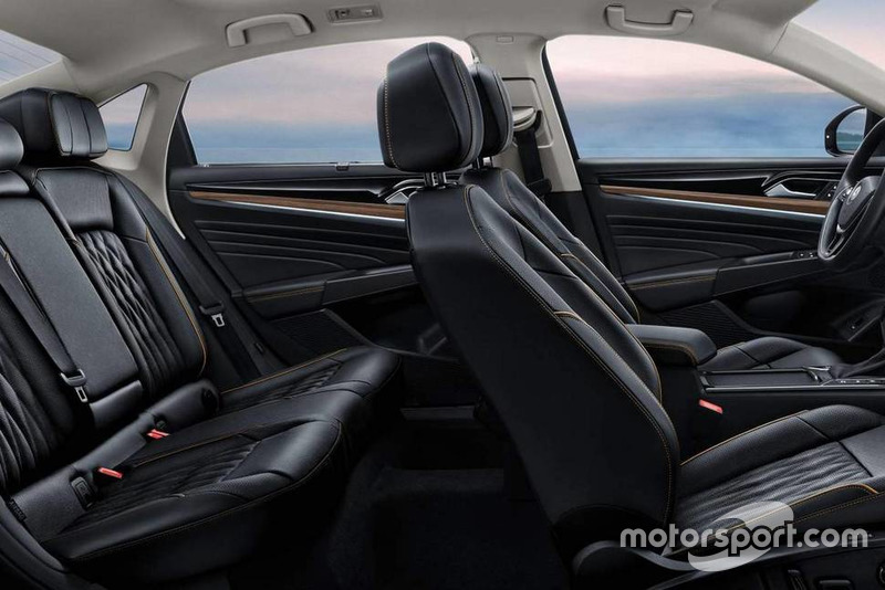 Volkswagen Passat 2018 року (версія для Китаю)