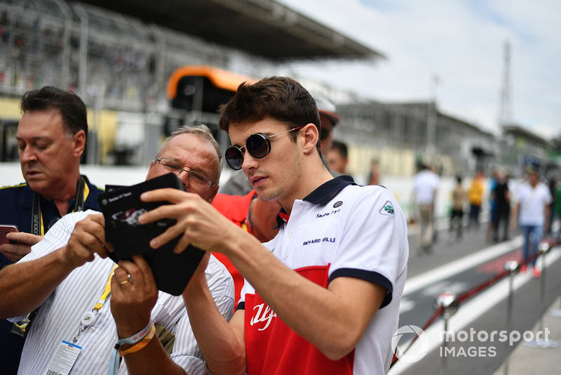 Charles Leclerc, Sauber with fans