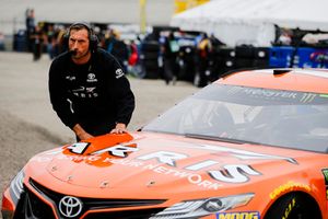 Daniel Suarez, Joe Gibbs Racing, Toyota Camry ARRIS crew member