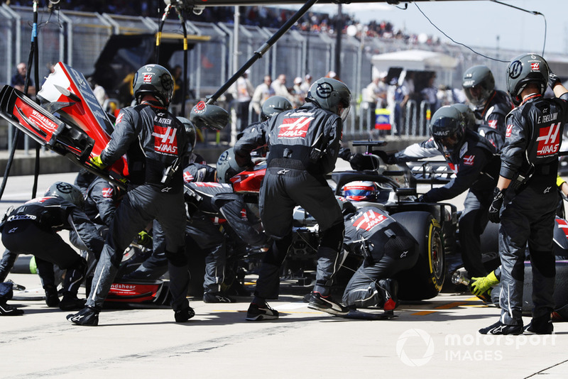 Pit stop Romain Grosjean, Haas F1 Team VF-18,