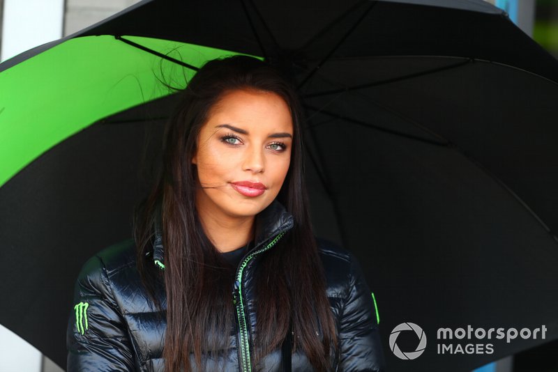 Grid girl