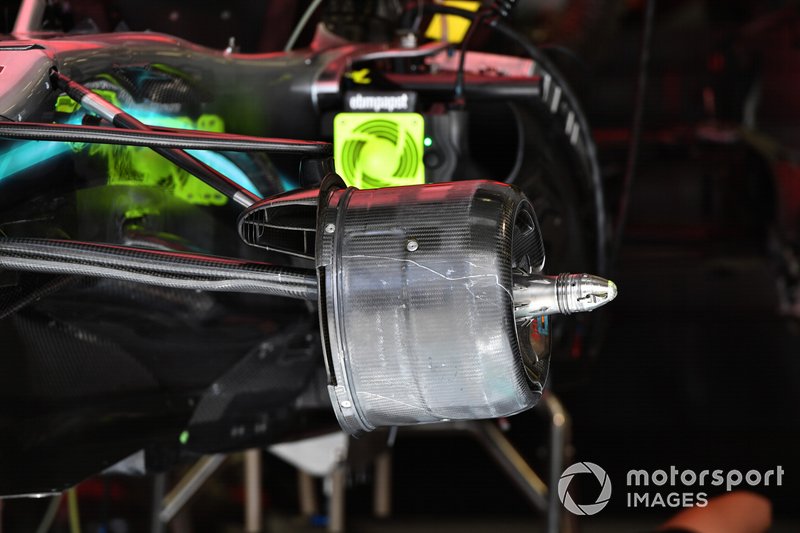 La cubierta del freno del Mercedes AMG F1 W10